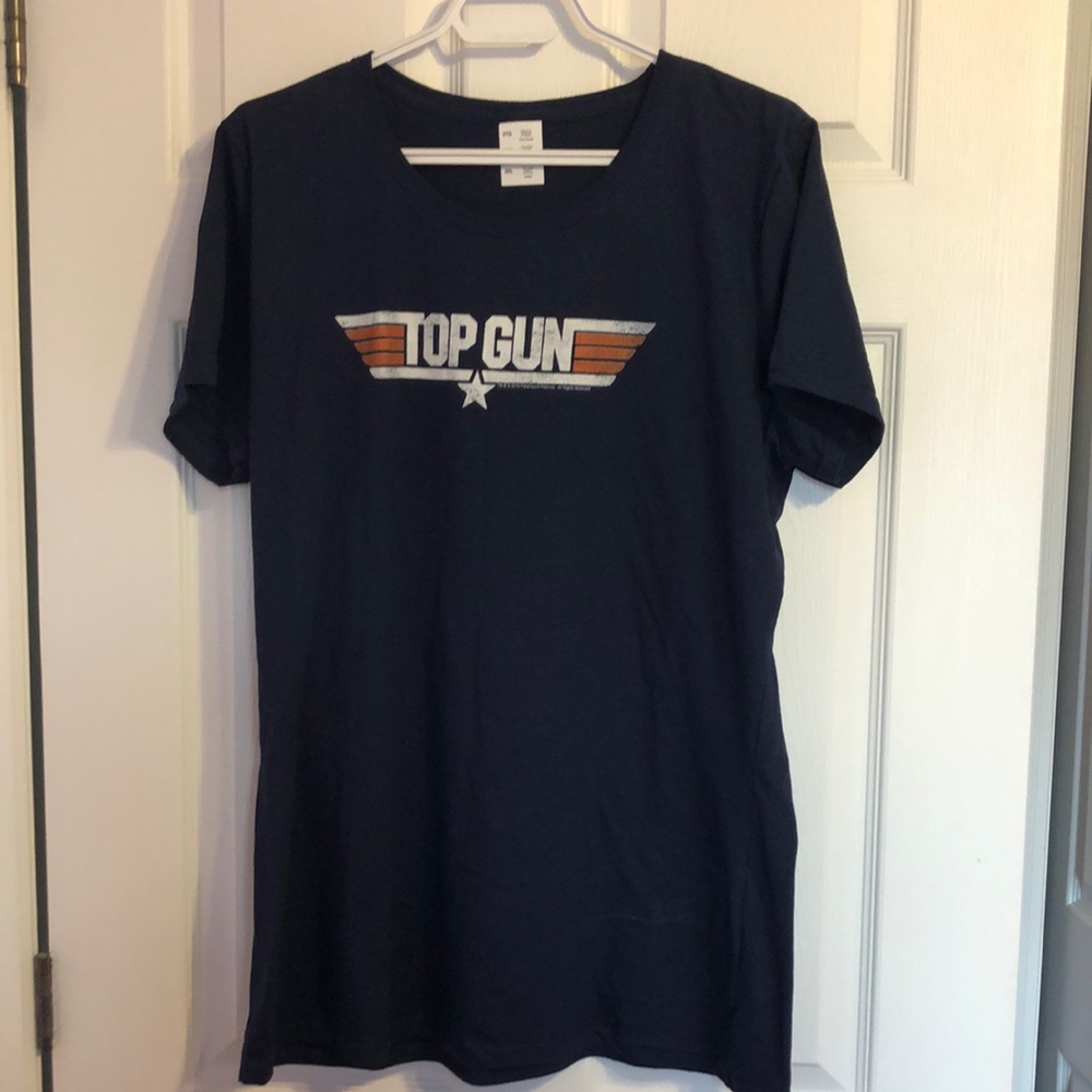 Top Gun navy blue tee NWOT